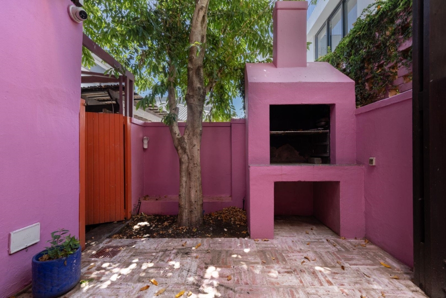 2 Bedroom Property for Sale in De Waterkant Western Cape